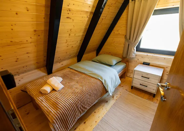 Carobna Jutra Zlatara *